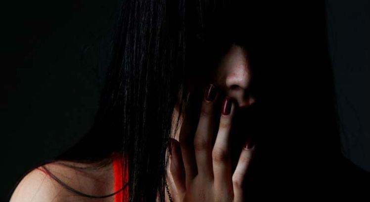 Casos de estupro contra mulher ainda se multiplicam no País