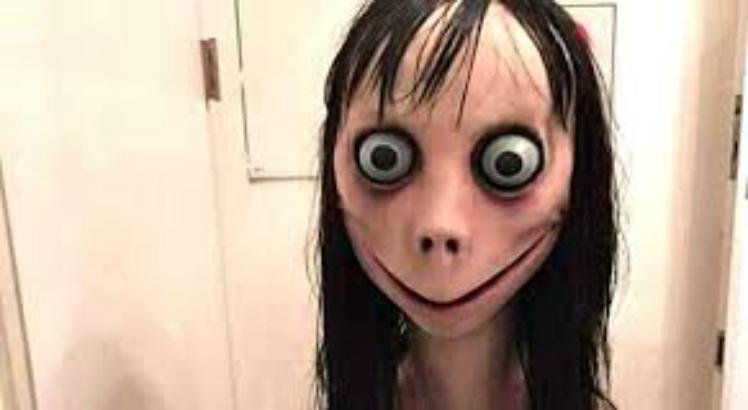 boneca-momo