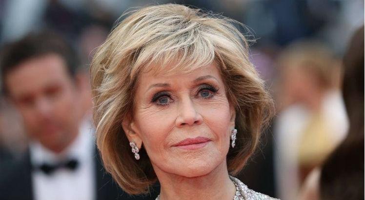 Jane Fonda havia informado em setembro que havia sido diagnosticada com um linfoma n&atilde;o Hodgkin e que, para se tratar, havia iniciado sess&otilde;es de quimioterapia