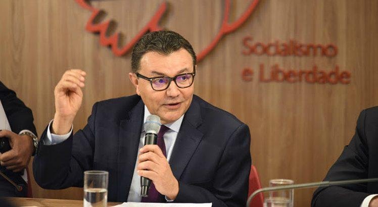 carlos-siqueira