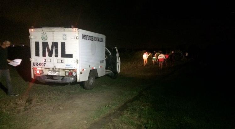Homem é assassinado a facadas na Ilha de Itamaracá
