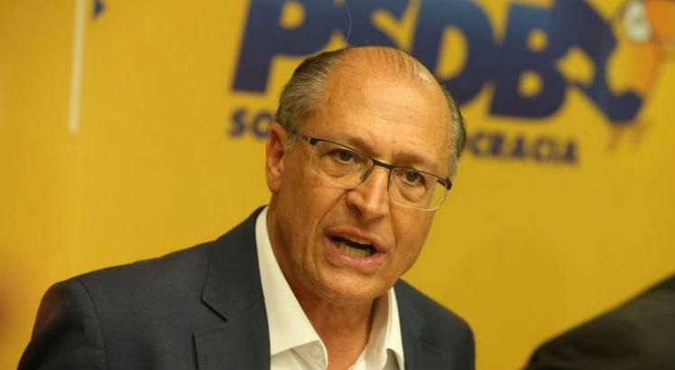 Ex-governador de São Paulo, Geraldo Alckmin tem conversado com PSB sobre possibilidade de se filiar ao partido