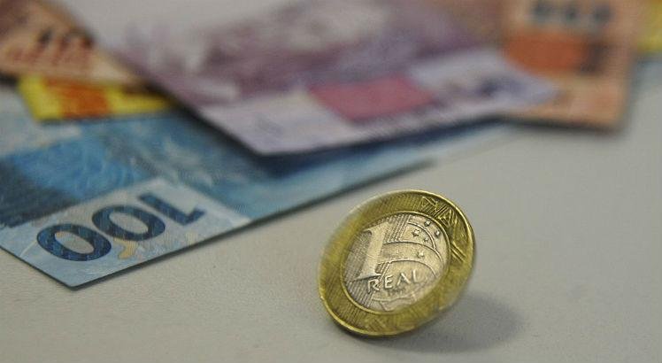 Plano Real, que segurou inflação, completa 25 anos