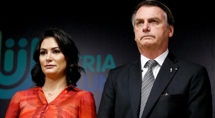 Ex-presidente Jair Bolsonaro e a ex-primeira dama Michelle Bolsonaro