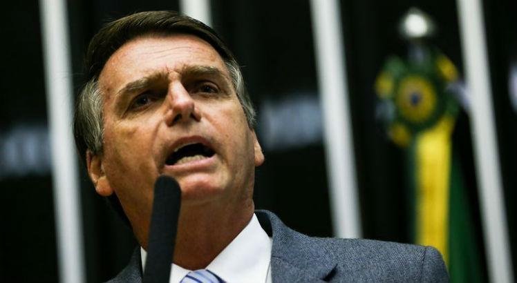 Sob pressão de Bolsonaro, PSL cria 'filtro' ideológico
