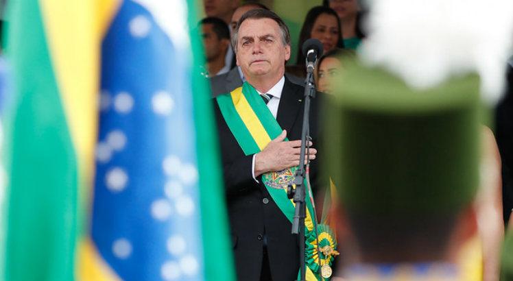 Acompanhado do texto, Bolsonaro divulgou uma foto ao lado do bispo Edir Macedo e do apresentador Silvio Santos