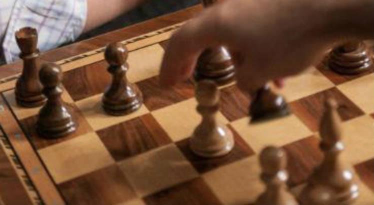 A disputa do Xadrez exige muita concentra&ccedil;&atilde;o por parte dos jogadores