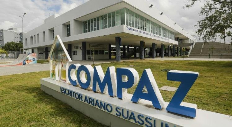 compaz-ariano-suassuna