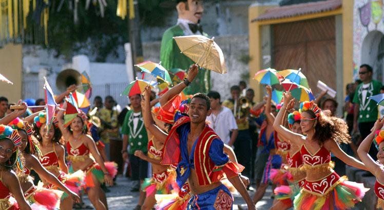 Balé Popular do Recife ganha título de Patrimônio Imaterial do Recife