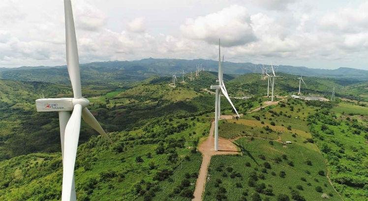 Ranking de competitividade: Brasil sobe, mas continua entre os piores