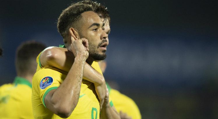 Matheus Cunha quase fez o segundo gol do Brasil
