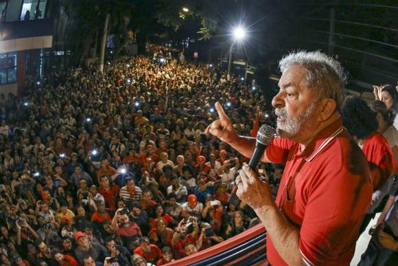 Lula vai participar de atos pró-Dilma em Pernambuco nos dias 11 e 13