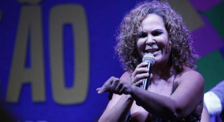 A cantora Irah Caldeira relatou não ter recebido por shows realizados no São João deste ano. Foto: Divulgação