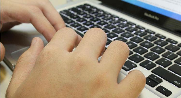 Secretaria do Trabalho abre 5 mil novas vagas EaD para cursos profissionalizantes em áreas de design, informática e vendas