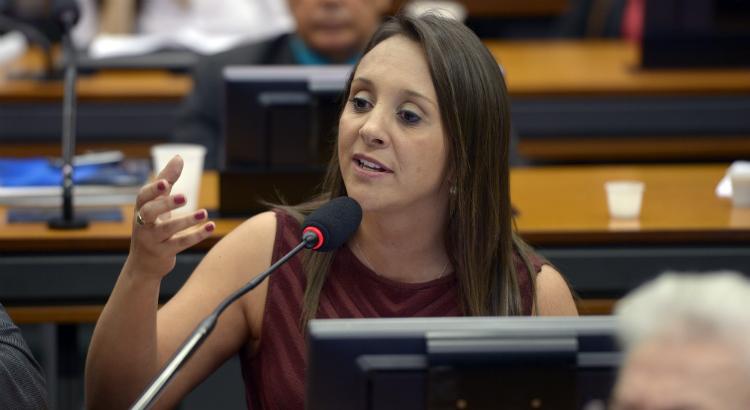 Renata Abreu (SP) &eacute; presidente do Podemos