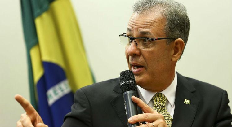 MInistro Bento Albuquerque demitido por Jair Bolsonaro 
