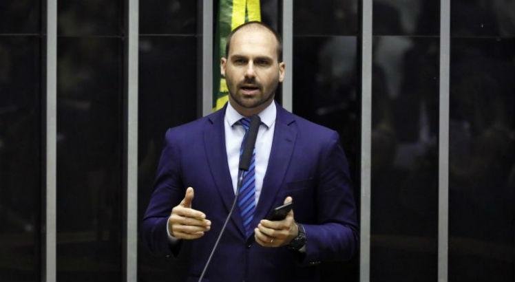 Licença parlamentar de Eduardo Bolsonaro termina neste domingo; entenda o que acontece agora