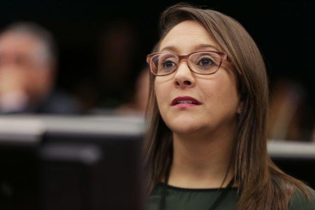 Presidente do Podemos reclama contra campanhas de ódio no Brasil e apela a Mark Zuckerberg