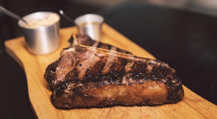 Restô de carnes nobres inaugura conceito de autoatendimento no Recife