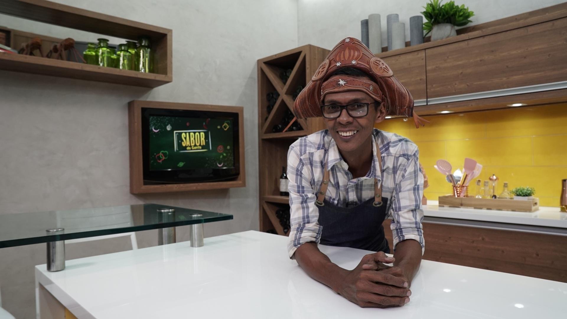 Morre o chef de cozinha e apresentador da Rádio Jornal Rivandro França