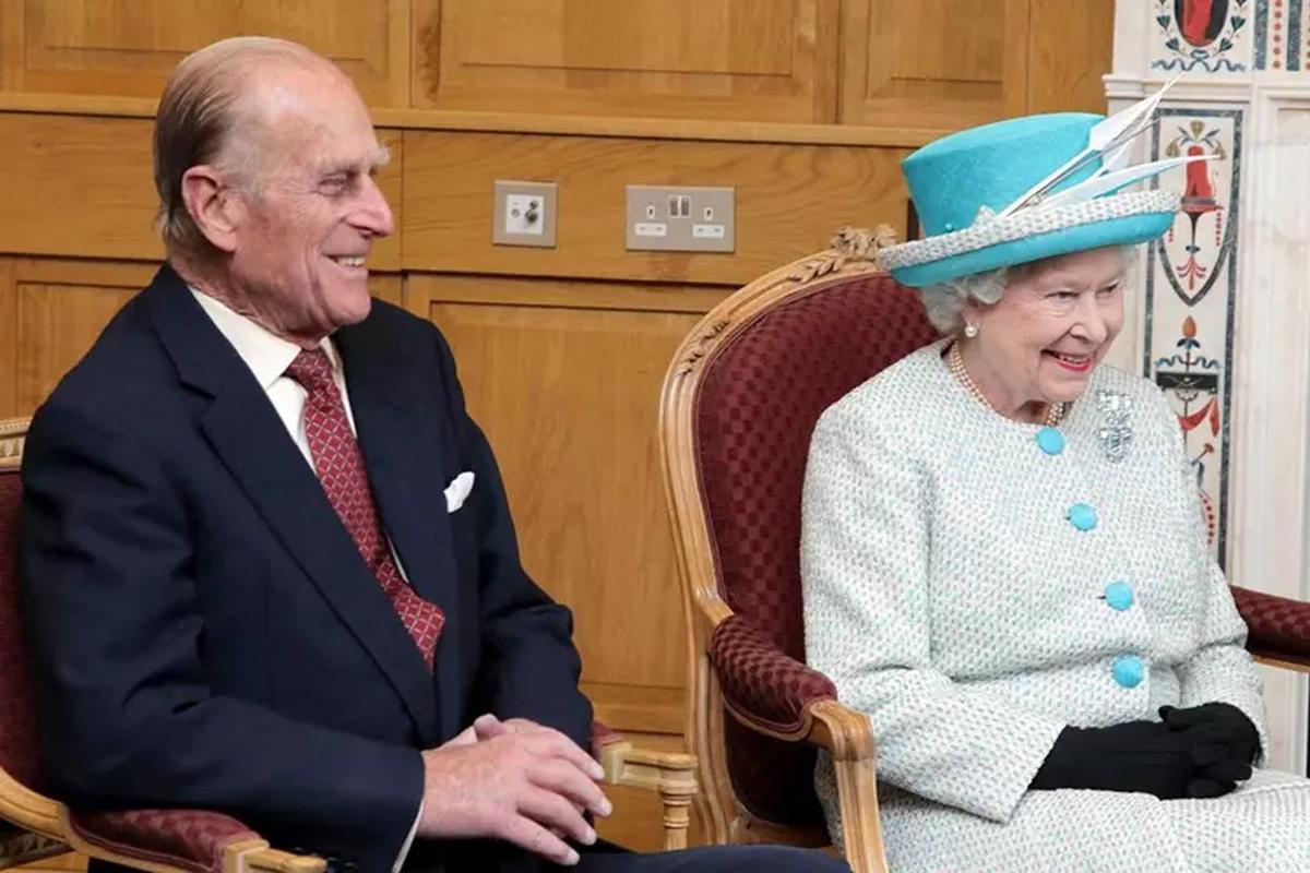 Príncipe Philip e a rainha Elizabeth II (Imagem: Reprodução)