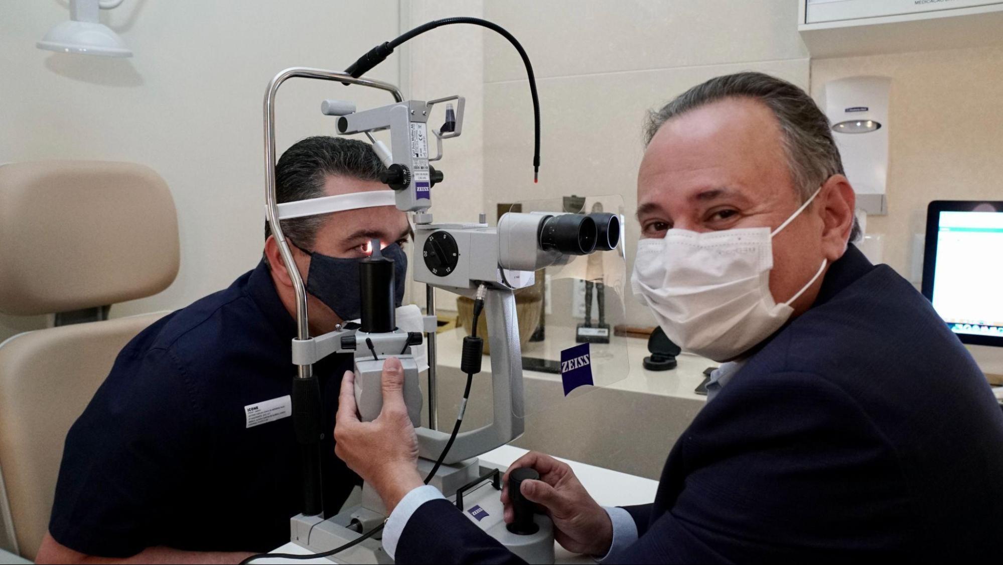 Abril Marrom é importante para ampliar a conscientização a respeito de doenças que podem levar à cegueira, ressalta o oftalmologista Álvaro Dantas, do ICONE | Foto: Jailton Jr/JC360