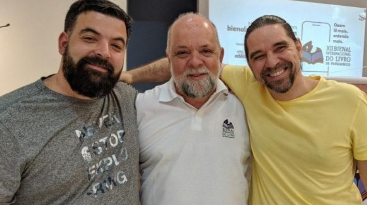 Guilherme Robalinho, Rogério Robalinho e Sidney Nicéas, os coordenadores da e-Bienal (Foto:Divulgação)