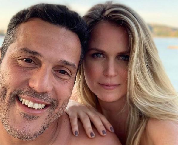 O goleiro Julio Cesar e a esposa, Susana Werner (Foto: Reprodução/Instagram)