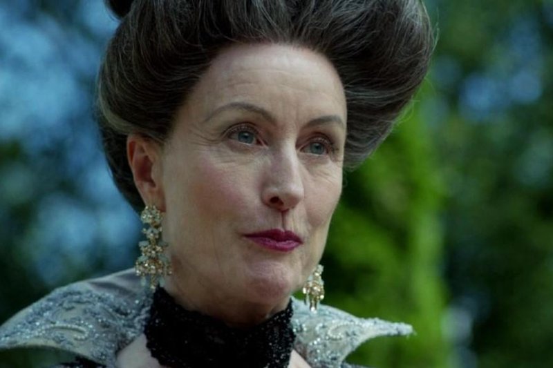 A atriz Lisa Banes em 'Once Upon a Time' (Foto: Reprodução)
