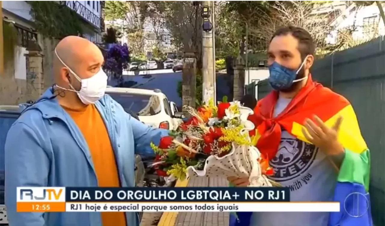 Repórter da Globo recebe homenagem ao vivo - Crédito: Reprodução / Instagram