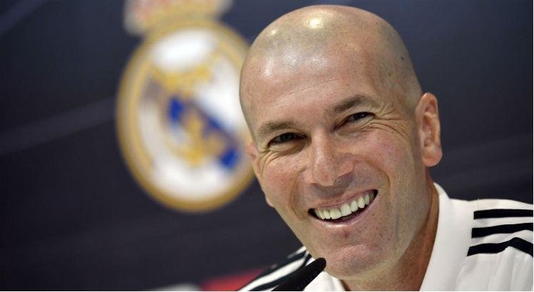 Zidane est&aacute; parado desde que deixou o comando do Real Madrid em 2021