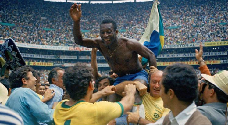 Pelé se consagrou de vez em Mundiais com o tricampeonato em 1970, no México. Foto: acervo Estadão Conteúdo