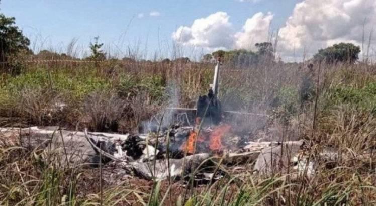 Avião que caiu e acabou com a morte do presidente e quatro jogadores do Palmas-TO. Foto: Reprodução/Rede Sociais