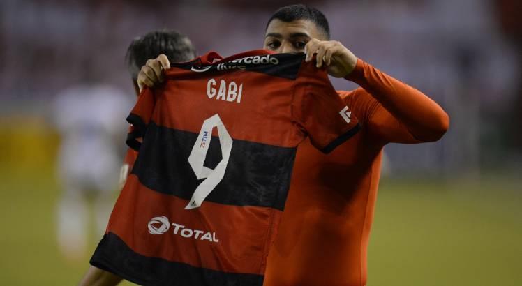 Gabigol marcou dois gols na vitória do Flamengo. Foto: AFP