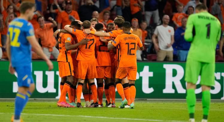 Holanda precisa vencer a Noruega para ir &agrave; Copa do Catar