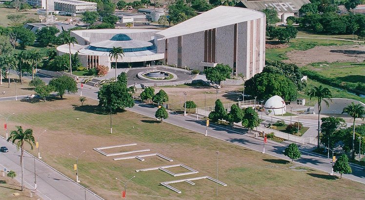 Imagem da superior da Campus da UFPE