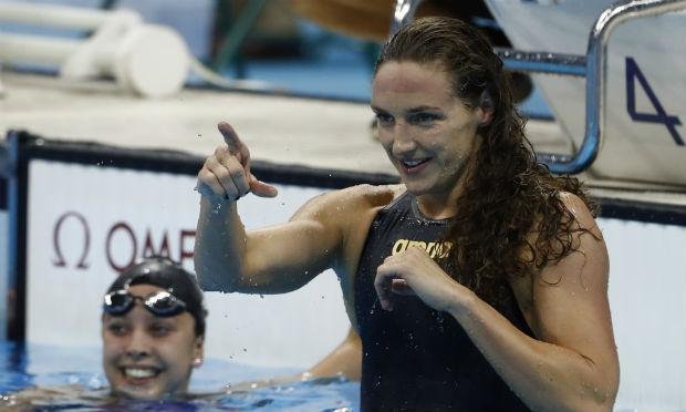 Hosszu vence 100 m costas e fatura seu segundo ouro no Rio