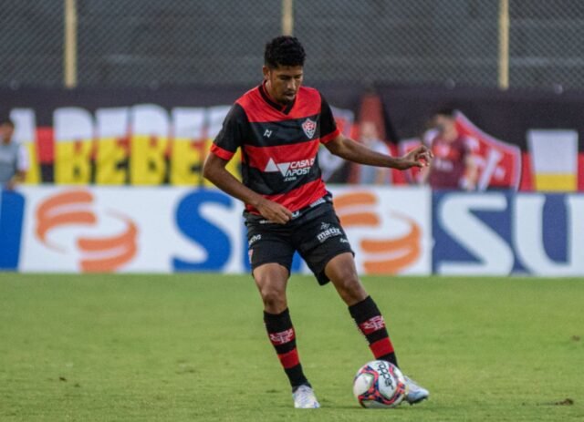 (Foto: Pietro Carpi/Vitória)