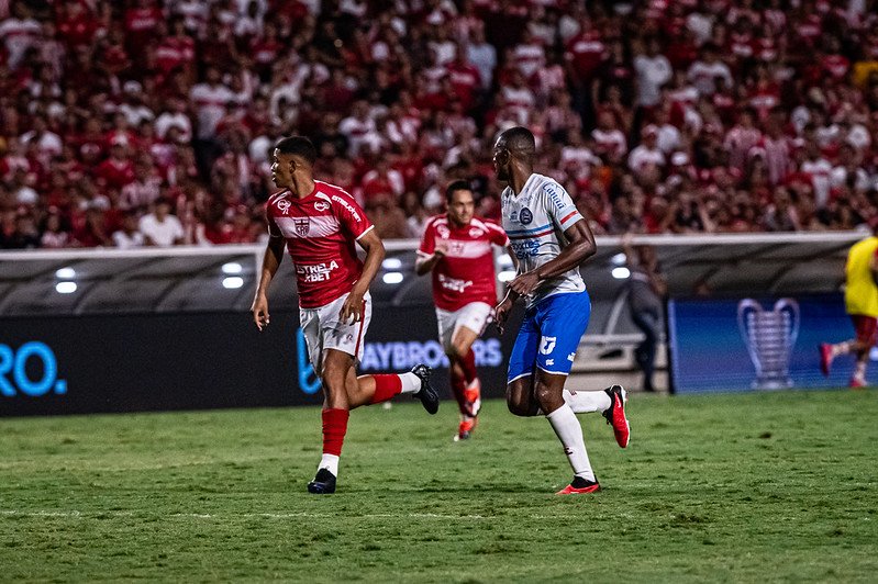 Bahia e CRB já se enfrentaram na Copa do Nordeste 2024. Foto: Francisco Cedrim