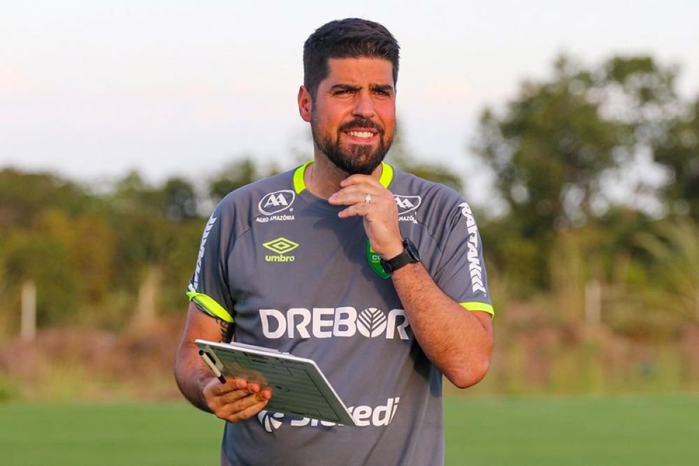 LEÃO DA ILHA
