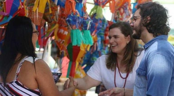 Objetivo do lançamento de candidatura de Tulio Gadelha é atrasar aliança com o PSB que estava prestes a ser fechada