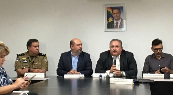 Após confirmar dois primeiros pacientes, Pernambuco já investiga caso de circulação interna de coronavírus