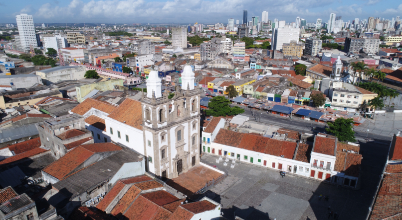 Vista a&eacute;rea da Concatedral de S&atilde;o Pedro dos Cl&eacute;rigos, no P&aacute;tio de S&atilde;o Pedro, no centro do Recife