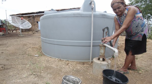 ÁGUA Desde 2003, foram erguidas 1,2 milhão de cisternas no Nordeste