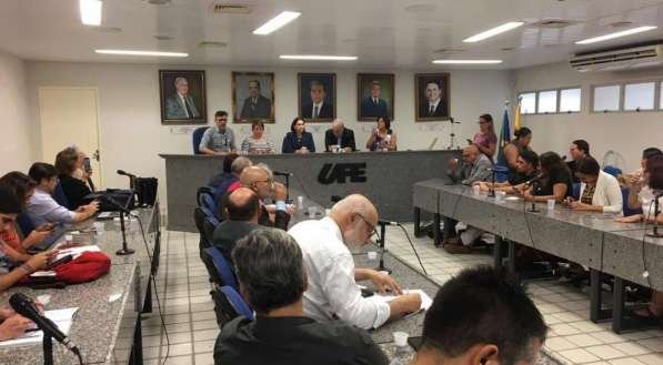 Universidades de Pernambuco confirmam suspensão de aulas a partir de segunda (16)