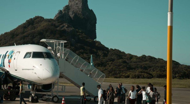 Arquip&eacute;lago de Fernando de Noronha n&atilde;o podfe receber jatos ate nova ordem na Anac.