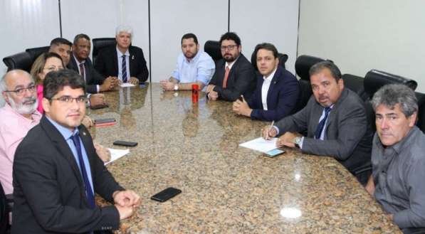 CARLOS LIMA/C&Acirc;MARA MUNICIPAL DO RECIFE