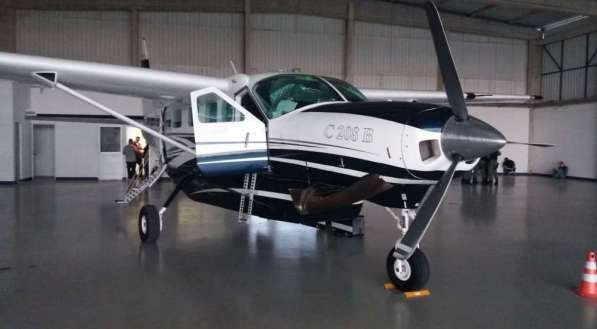 Polícia Federal apreende cerca de 650 quilos de cocaína dentro de aeronave em Igarassu