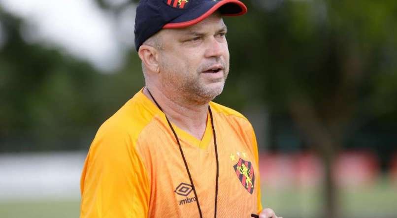 ANDERSON STEVENS/SPORT