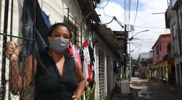 Déficit habitacional dificulta o ''fique em casa'' para os mais pobres